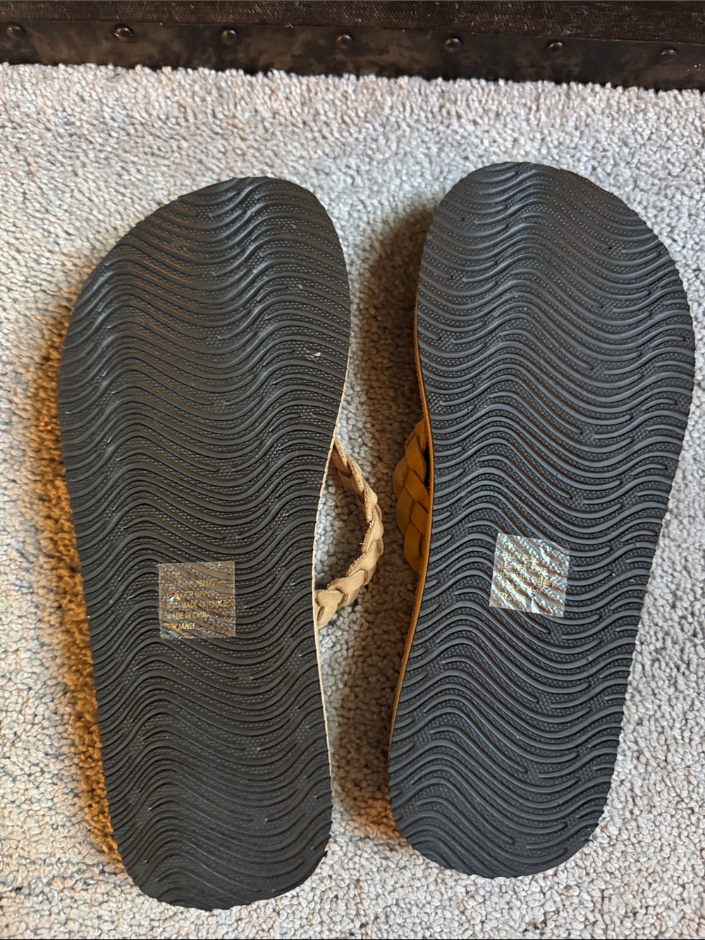 Tommy Bahama Braided Tan Leather Thong Sandals - Picture 4 of 5